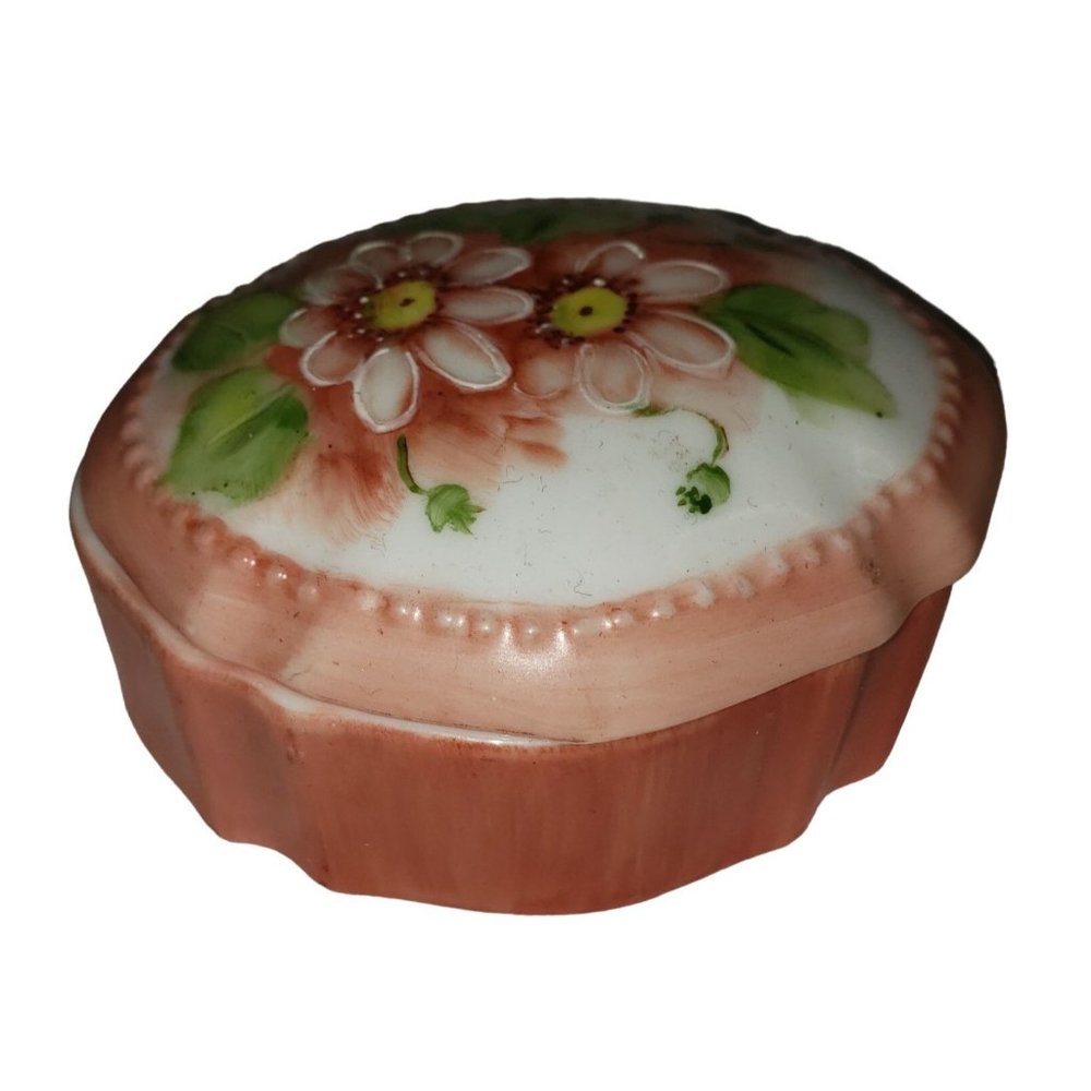 Floral Trinket 3" x 2.5" x 1"  Box, Gorgeous Textured Floral Painting Marked D5